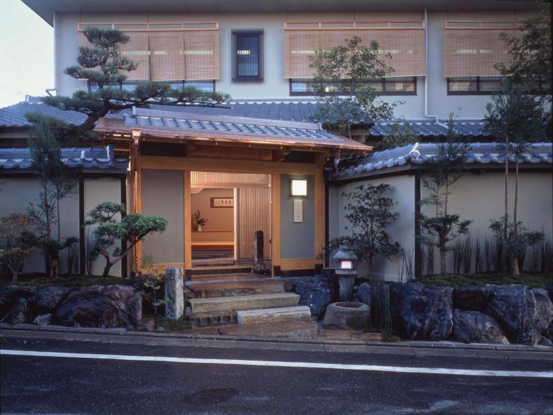 京都旅館き乃ゑ 4*